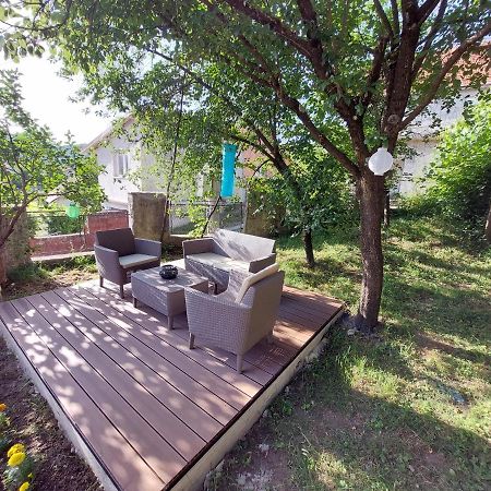 Holiday Home Milanovic Cetinje Exterior foto